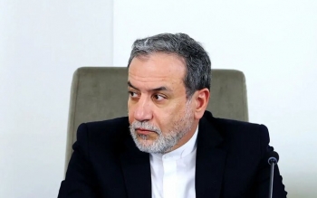 عراقچی: بعید می‌دانم آمریکا آماده مذاکره‌ منصفانه و عادلانه باشد