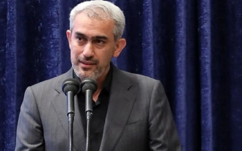 وزیر اقتصاد: با دستور رئیس‌جمهور مدیریت مرزها به گمرک واگذار شد