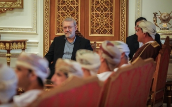 دیدار سه ساعته علی لاریجانی با سلطان عمان