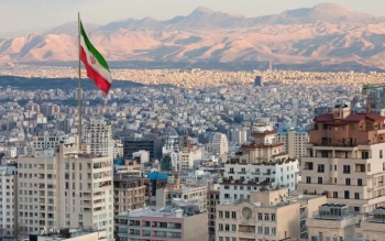 قزاقستان با افزایش نگرانی‌های امنیتی، از شهروندان خود خواست ایران را ترک کنند