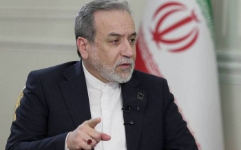  لازم باشد جان خودمان را هم فدا خواهیم کرد