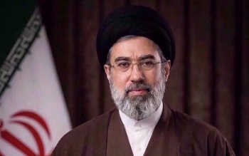  اعضای جدید هیات مدیره مرکز خدمات حوزه های علمیه از سوی رهبر انقلاب منصوب شد