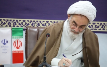 روی سخنم با زنانی بود که ابزار دشمن هستند/هرکسی به وحدت خدشه وارد کند،شرعا، عرفا و اخلاقا در مسیر انقلاب نیست