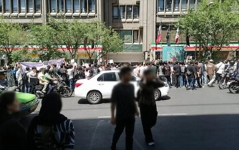 ماجرای تجمع ۲۰۰ دانش آموز در مشهد چه بود؟ پاسخ آموزش و پرورش به شایعه بازداشت ها