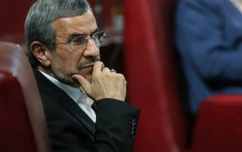 حضور غیرمنتظره احمدی نژاد در جلسه کمیسیون اقتصادی مجمع تشخیص