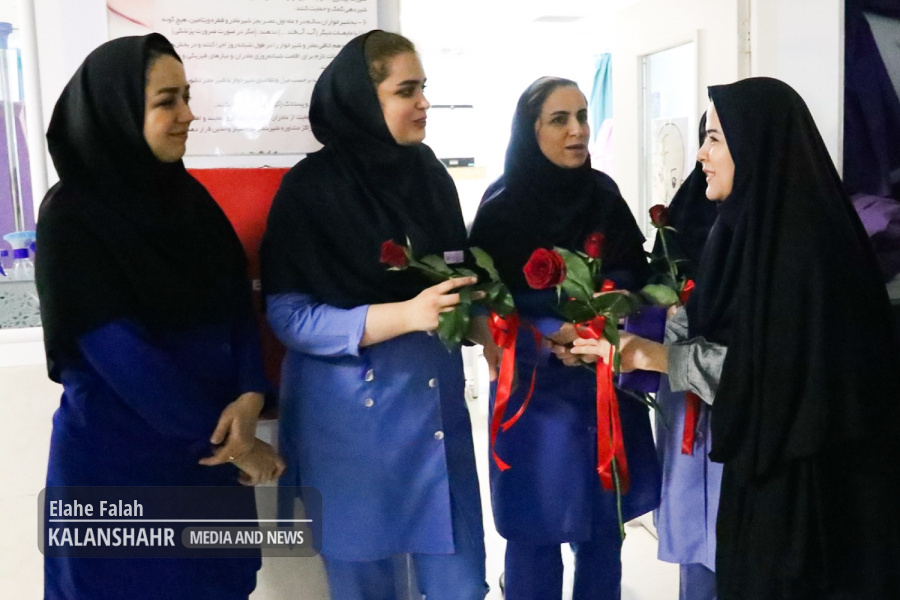 گزارش تصویری: بازدید جمعی از مدیران زن گیلان از بیمارستان الزهرای رشت به مناسبت روز پرستار